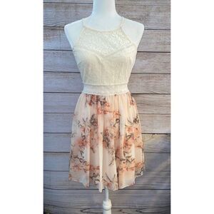 Floral and Lace Fit and Flare Dress Sz 7